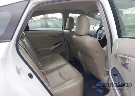 2014 Toyota Prius Four из США, поврежденный, VIN JTDKN3DU6E1735737